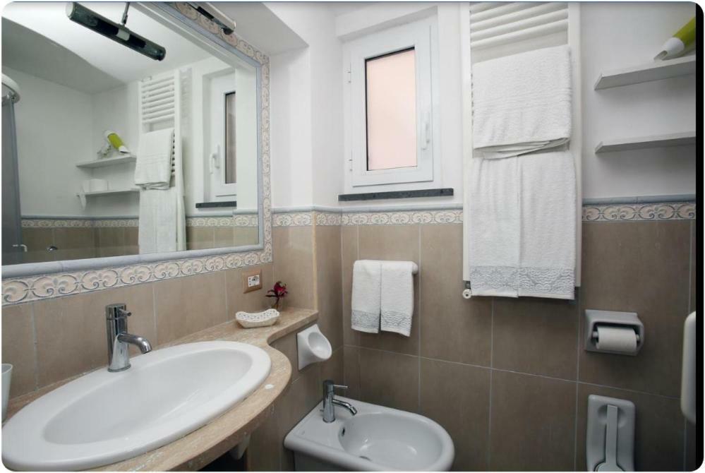 Vivalavida Ischia Appartement Buitenkant foto